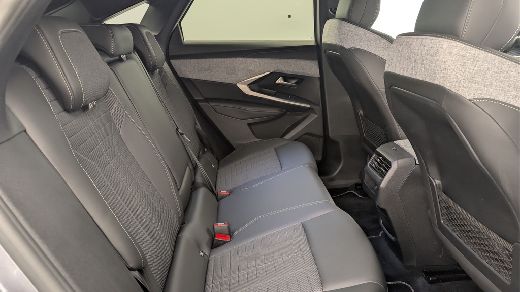 Peugeot 3008 Hybrid 145 e-DCS6 GT