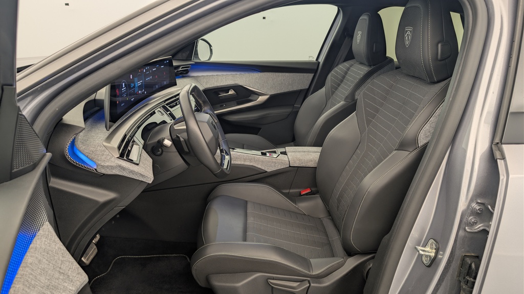 Peugeot 3008 Hybrid 145 e-DCS6 GT