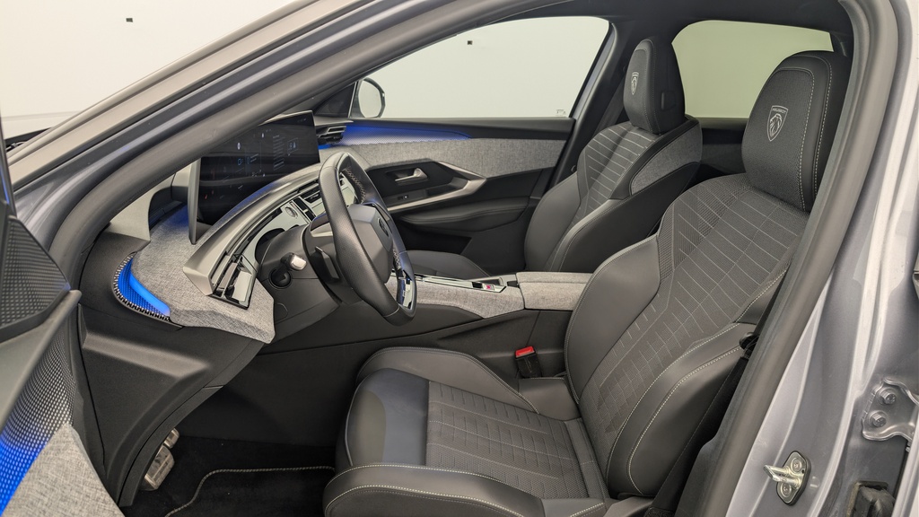 Peugeot 3008 Hybrid 145 e-DCS6 GT