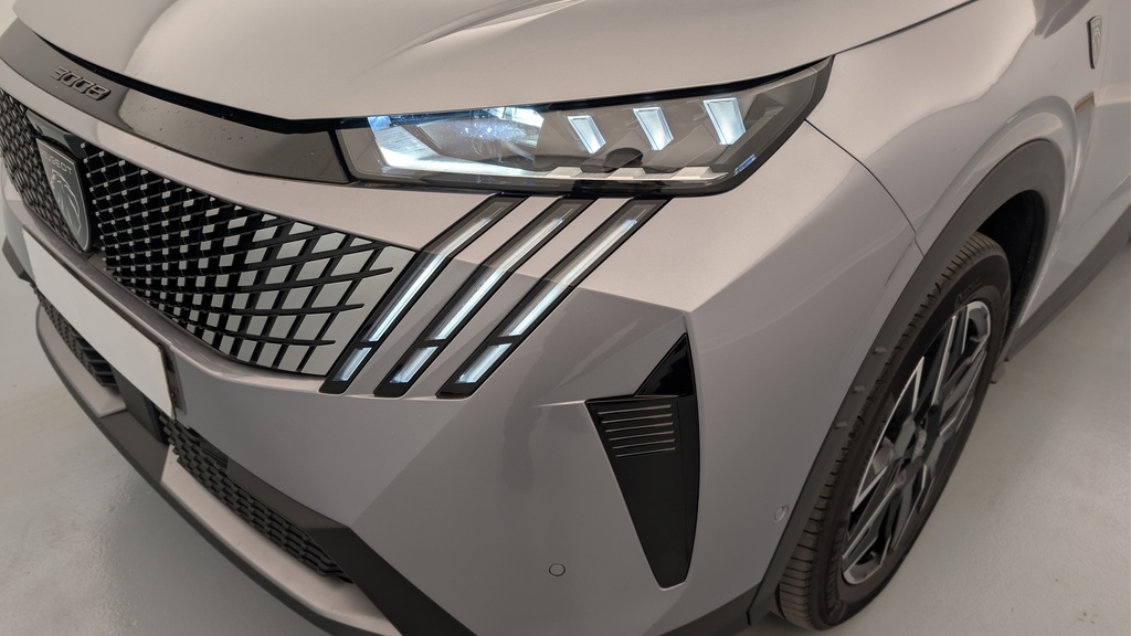 Peugeot 3008 Hybrid 145 e-DCS6 GT