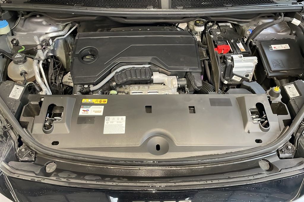 Peugeot 3008 Hybrid 145 e-DCS6 GT