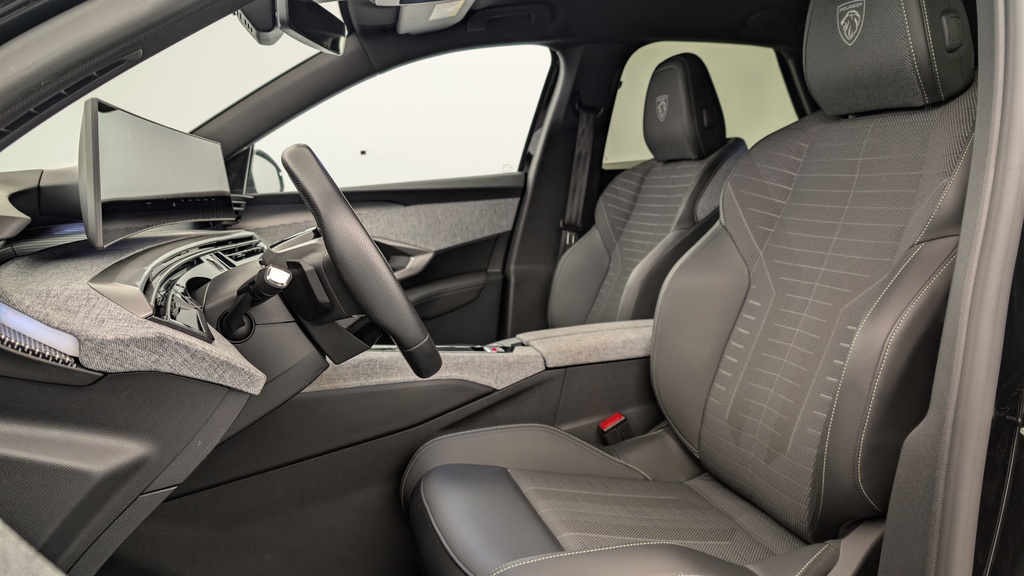 Peugeot 3008 Hybrid 145 e-DCS6 GT
