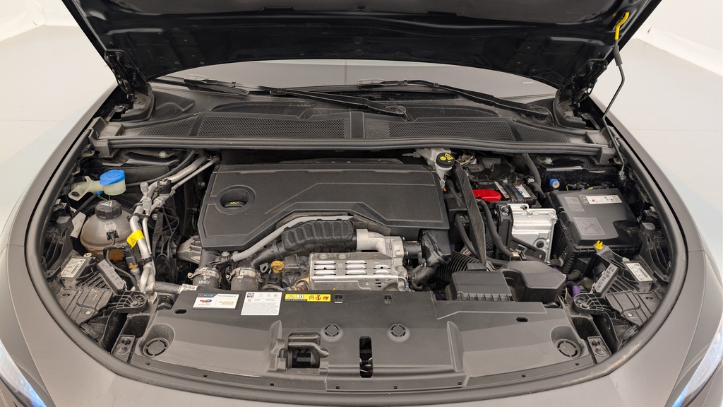 Peugeot 408 Hybrid 136 e-DCS6 Allure