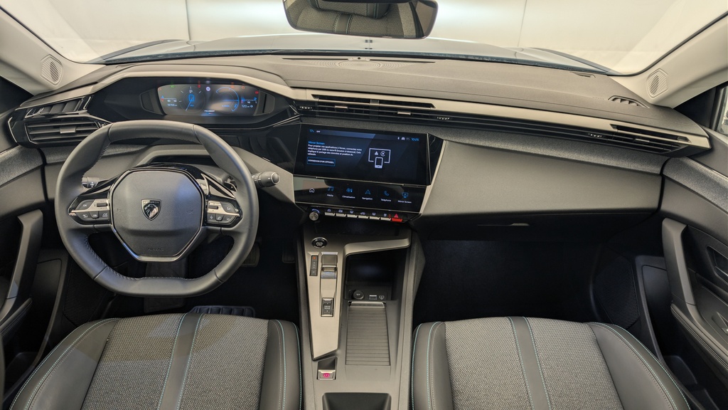 Peugeot 408 Hybrid 136 e-DCS6 Allure
