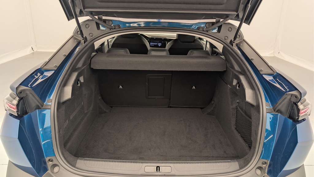 Peugeot 408 Hybrid 136 e-DCS6 Allure
