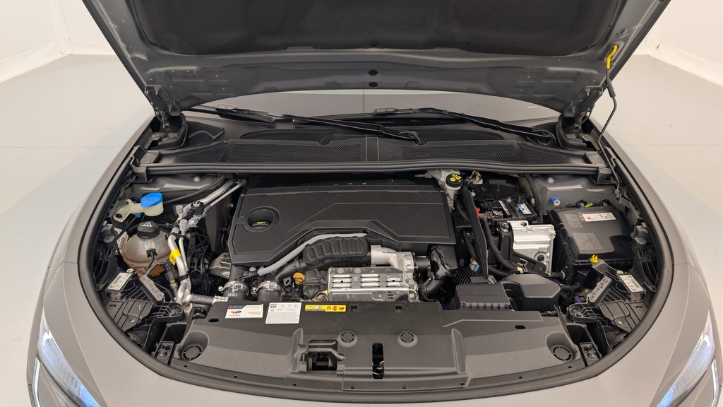 Peugeot 408 Hybrid 136 e-DCS6 Allure
