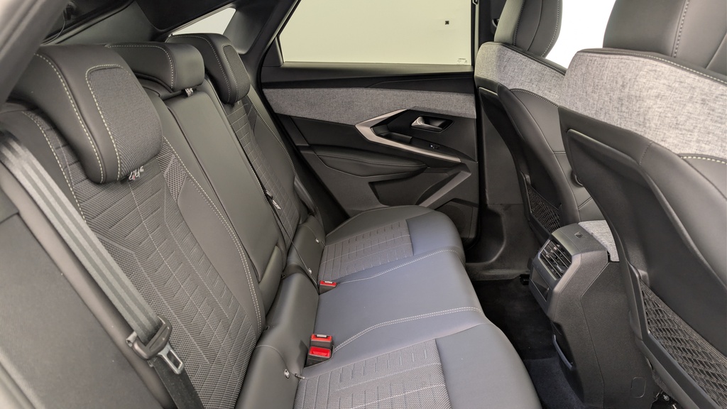 Peugeot 3008 Hybrid 145 e-DCS6 GT