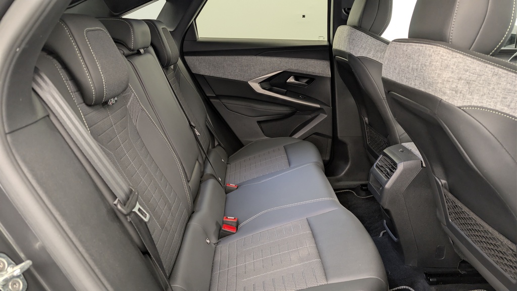 Peugeot 3008 Hybrid 145 e-DCS6 GT