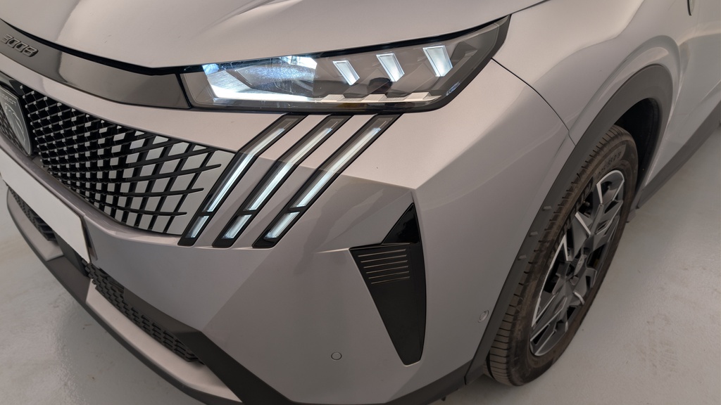 Peugeot 3008 Hybrid 145 e-DCS6 GT