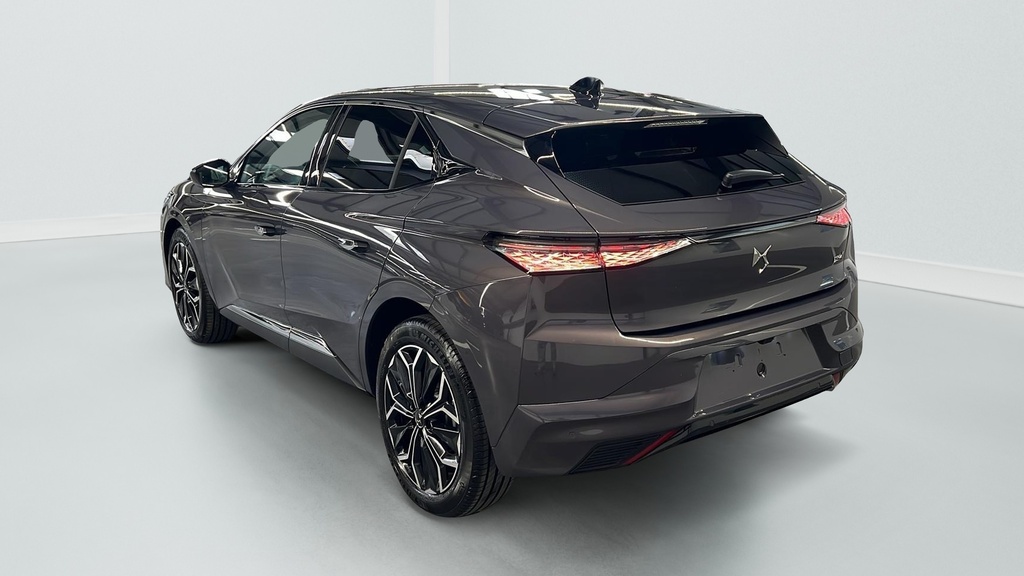 Ds DS4 BlueHDi 130 EAT8 Etoile – Alcantara