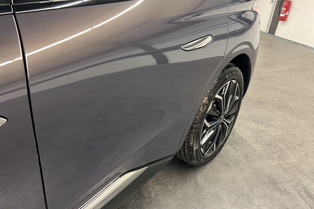 Ds DS4 BlueHDi 130 EAT8 Etoile – Alcantara