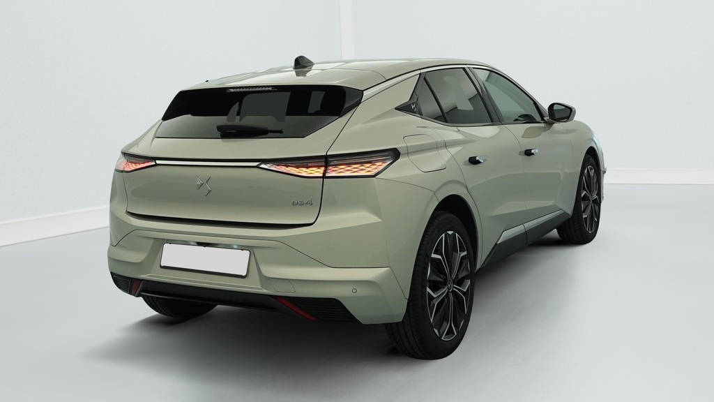 Ds DS4 BlueHDi 130 EAT8 Etoile – Alcantara