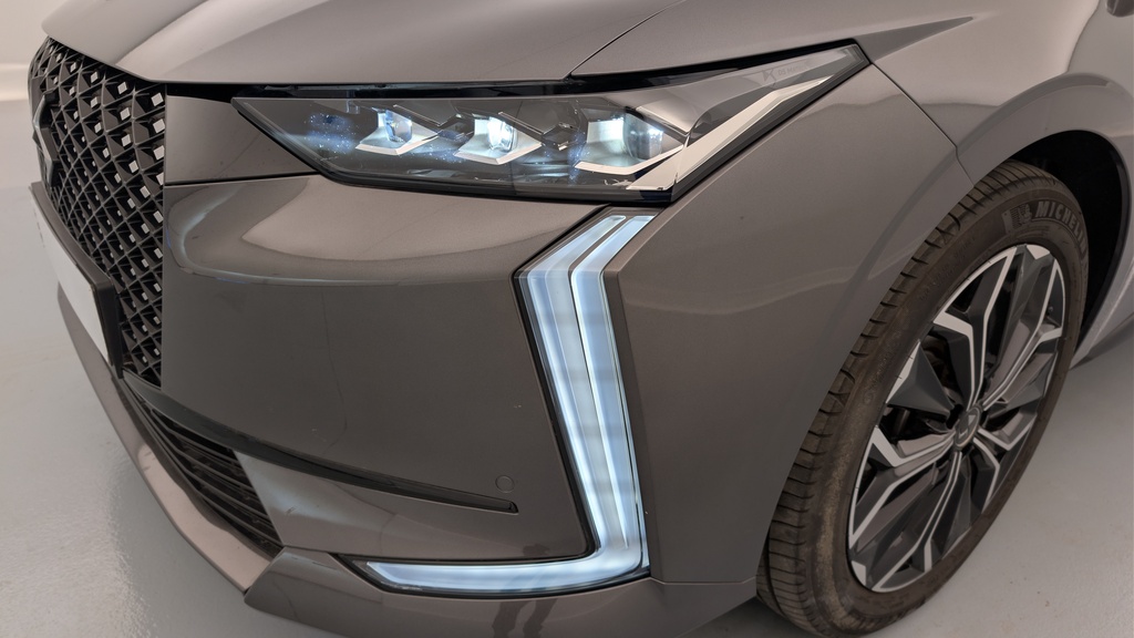Ds DS4 BlueHDi 130 EAT8 Etoile – Alcantara