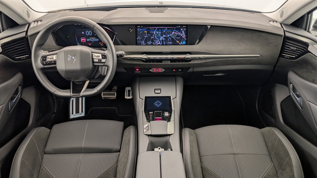 Ds DS4 BlueHDi 130 EAT8 Etoile – Alcantara