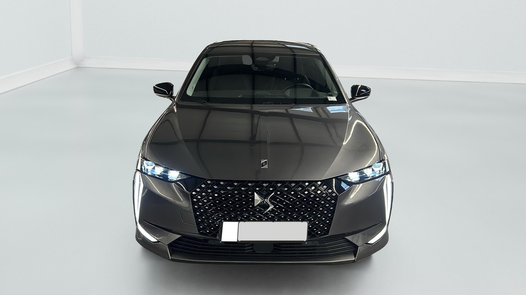 Ds DS4 BlueHDi 130 EAT8 Etoile – Alcantara