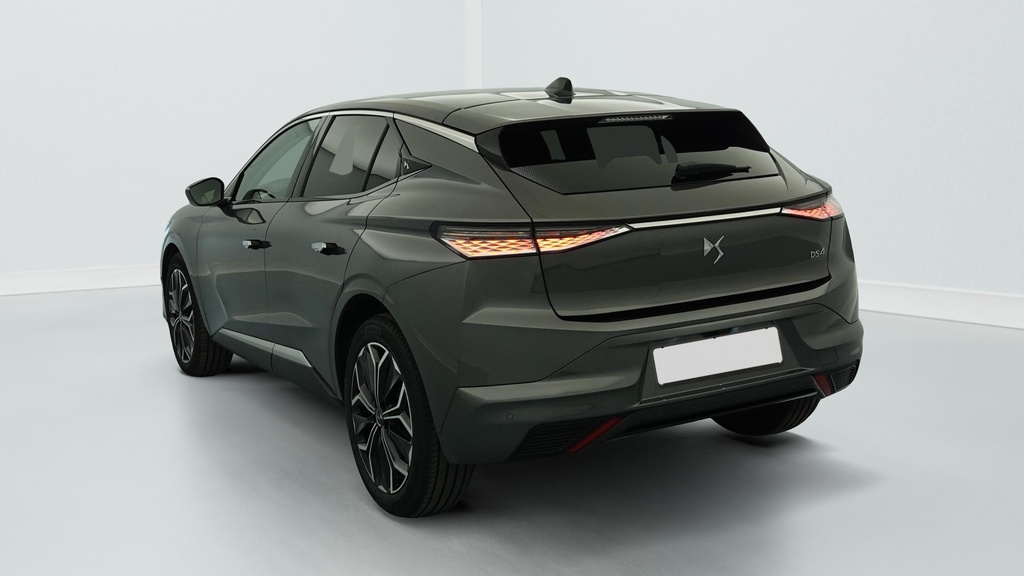Ds DS4 BlueHDi 130 EAT8 Etoile – Alcantara