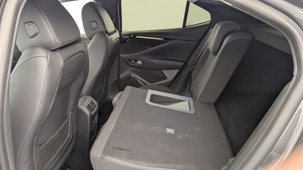 Ds DS4 BlueHDi 130 EAT8 Etoile – Alcantara
