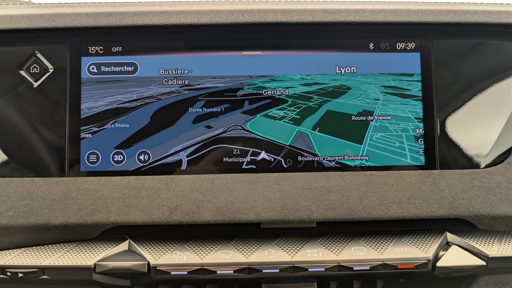 Ds DS4 BlueHDi 130 EAT8 Etoile – Alcantara