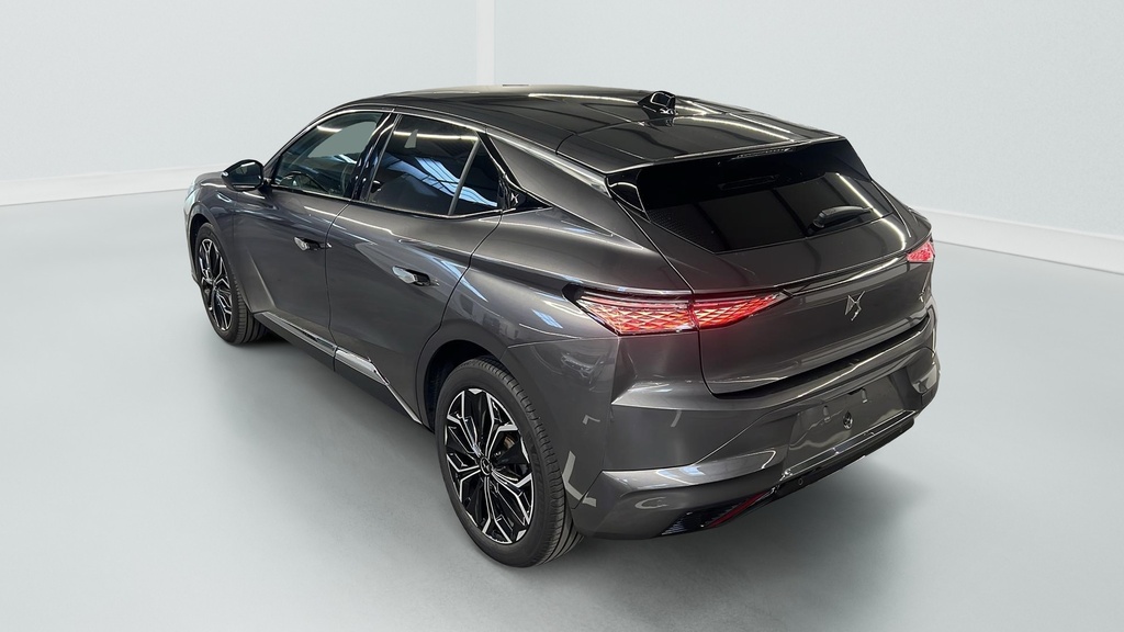 Ds DS4 BlueHDi 130 EAT8 Etoile – Alcantara