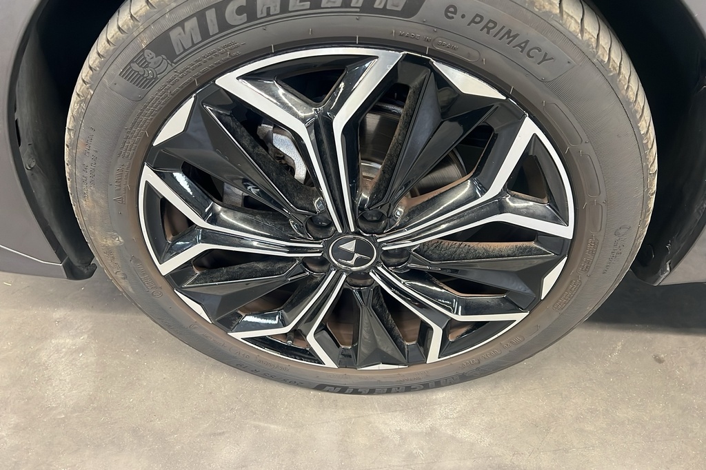 Ds DS4 BlueHDi 130 EAT8 Etoile – Alcantara