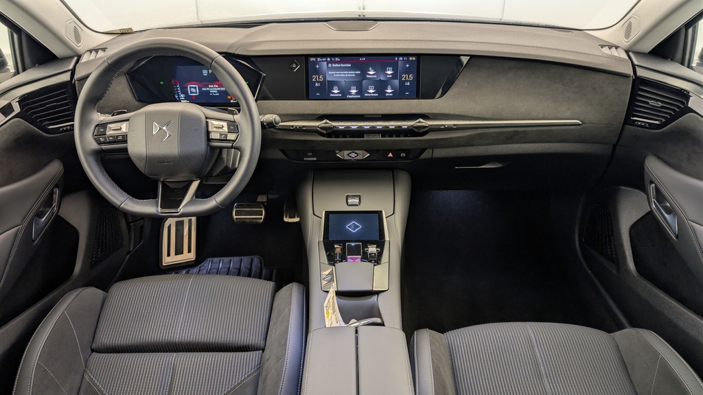Ds DS4 BlueHDi 130 EAT8 Etoile – Alcantara