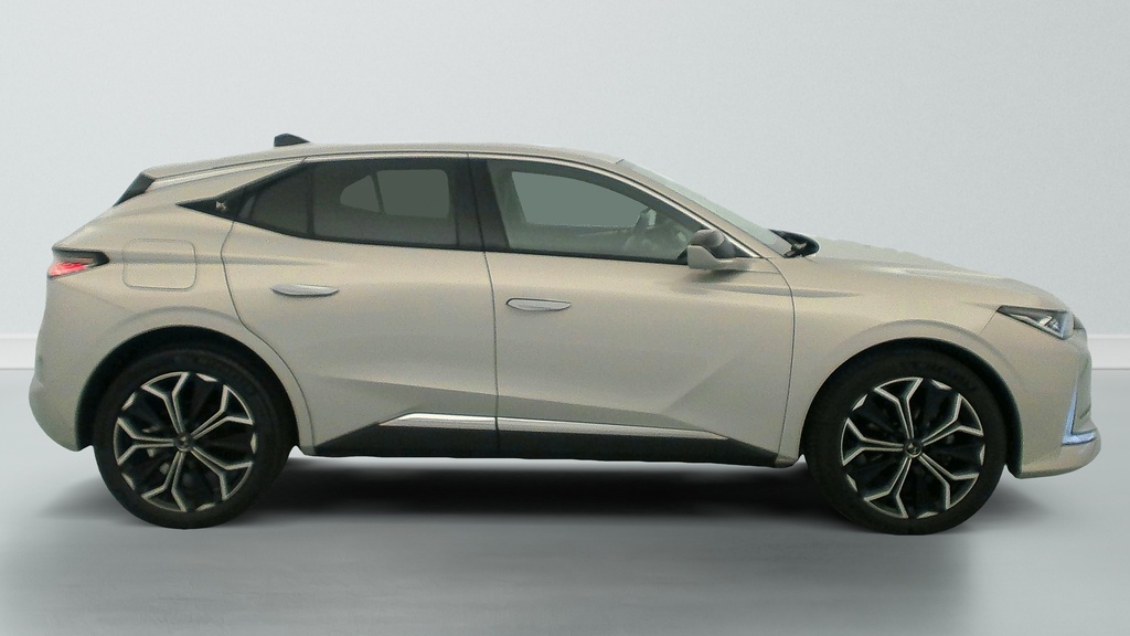 Ds DS4 BlueHDi 130 EAT8 Etoile – Alcantara