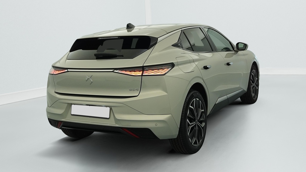 Ds DS4 BlueHDi 130 EAT8 Etoile – Alcantara