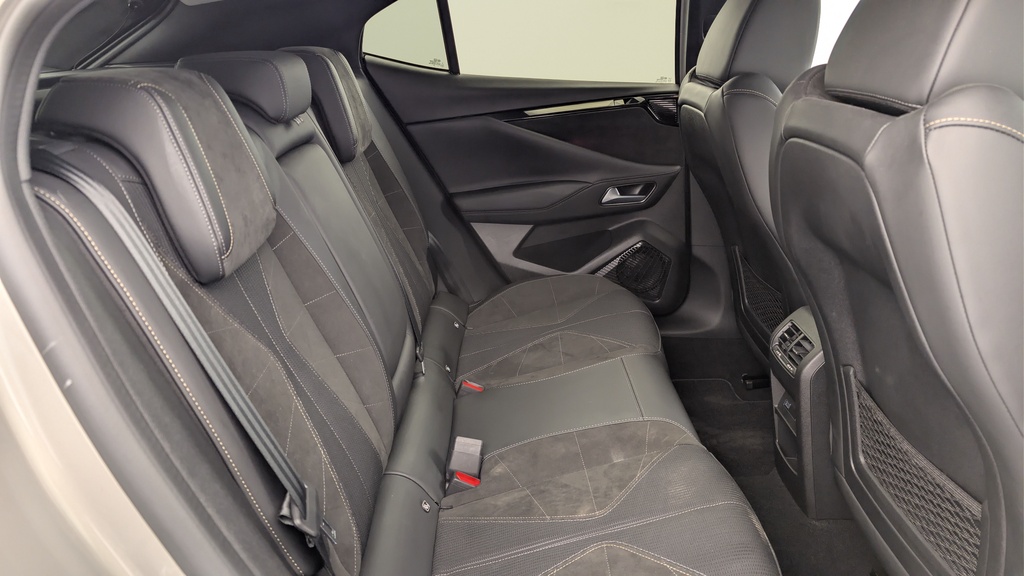 Ds DS4 BlueHDi 130 EAT8 Etoile – Alcantara