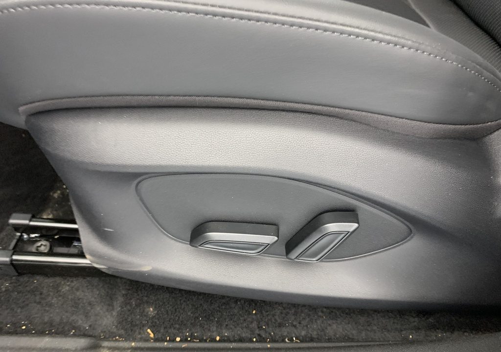 Mg ZS 1.5 L Hybrid+ 197 ch Luxury