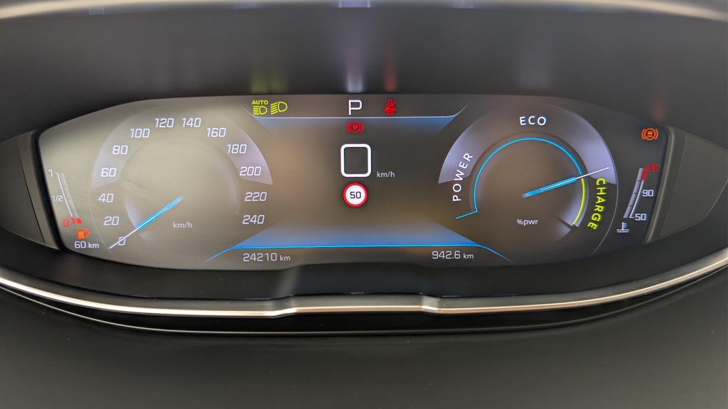 Peugeot 5008 Hybrid 136 e-DCS6 Allure Pack