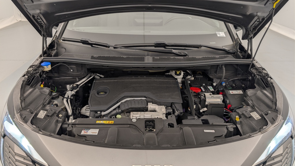 Peugeot 5008 Hybrid 136 e-DCS6 Allure Pack