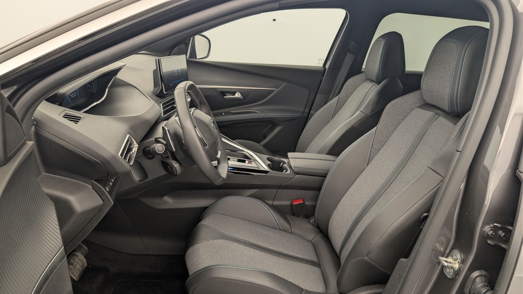 Peugeot 5008 Hybrid 136 e-DCS6 Allure Pack