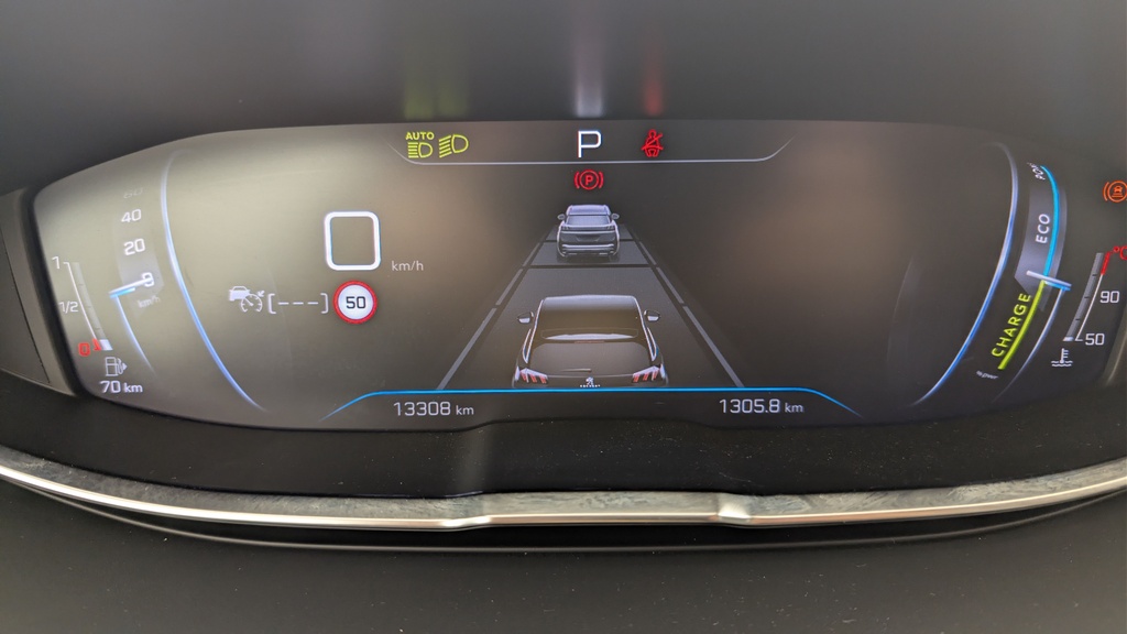 Peugeot 5008 Hybrid 136 e-DCS6 Allure Pack