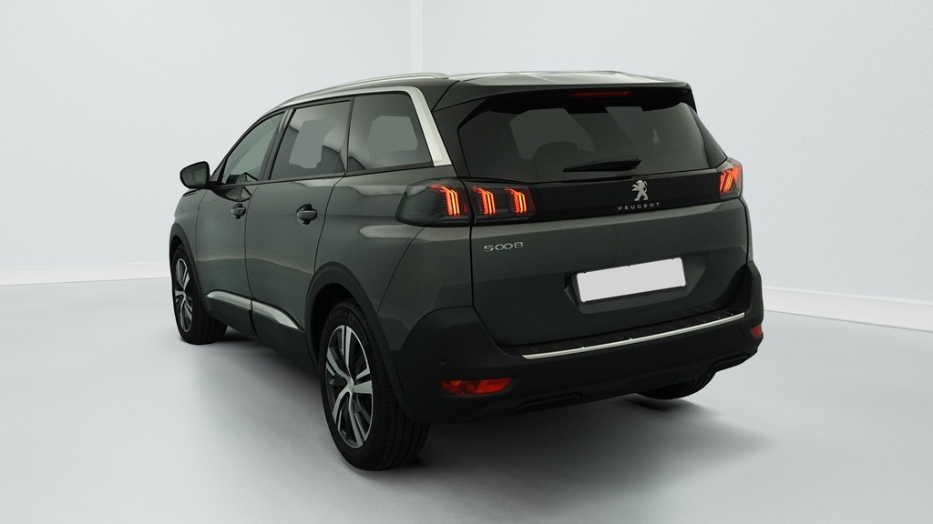 Peugeot 5008 Hybrid 136 e-DCS6 Allure Pack