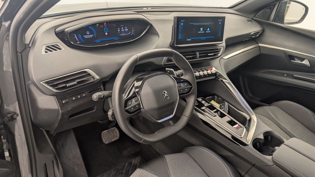 Peugeot 5008 Hybrid 136 e-DCS6 Allure Pack