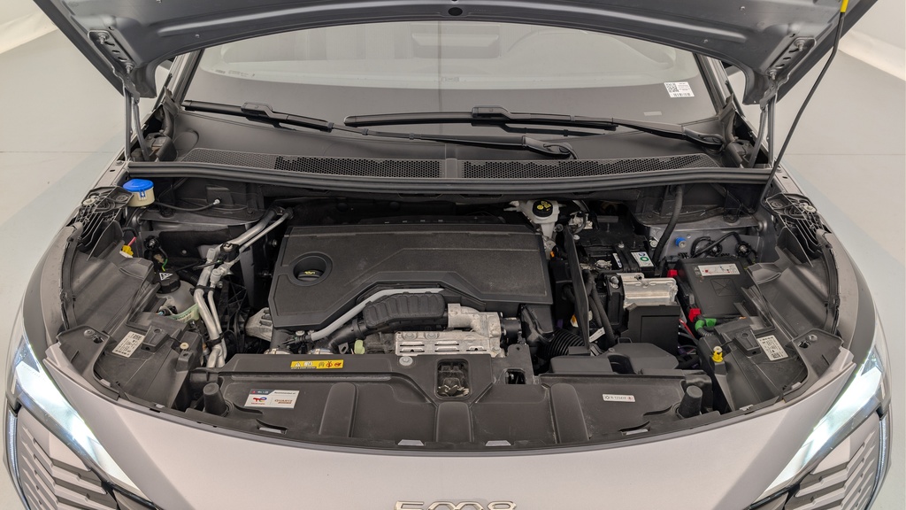 Peugeot 5008 Hybrid 136 e-DCS6 Allure Pack