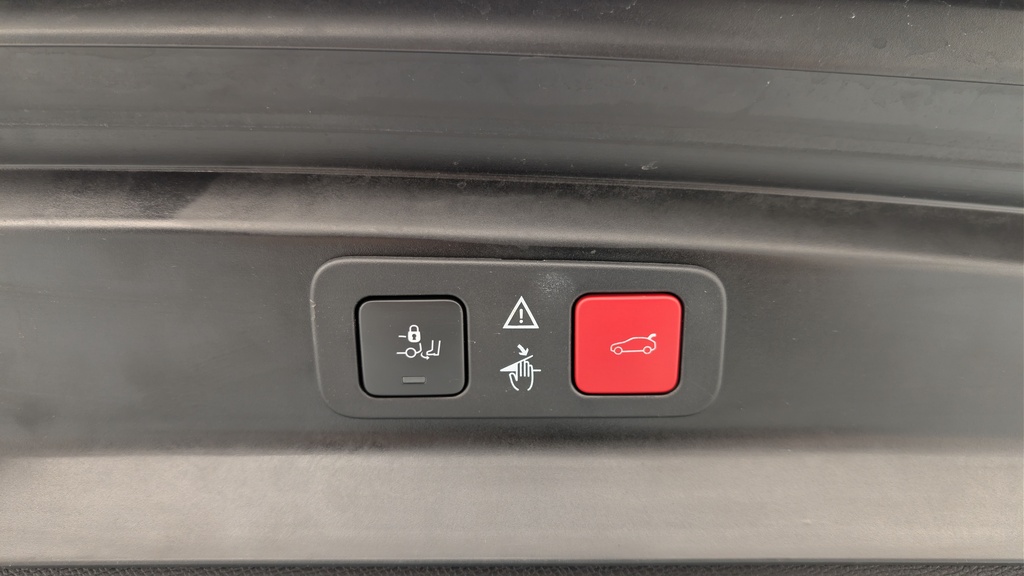 Peugeot 5008 Hybrid 136 e-DCS6 Allure Pack