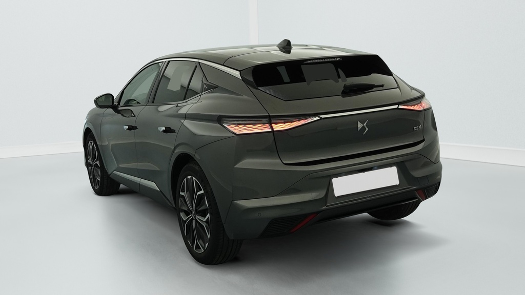 Ds DS4 Hybride 145 e-DCT6 Etoile – Alcantara