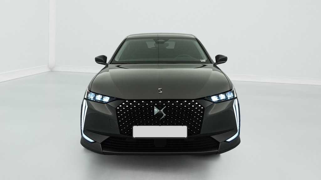 Ds DS4 Hybride 145 e-DCT6 Etoile – Alcantara