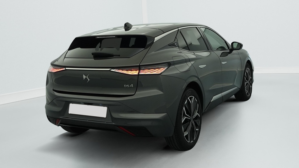 Ds DS4 Hybride 145 e-DCT6 Etoile – Alcantara