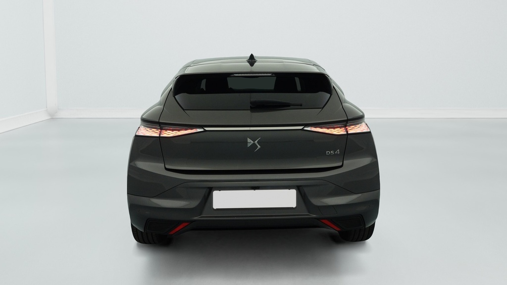 Ds DS4 Hybride 145 e-DCT6 Etoile – Alcantara