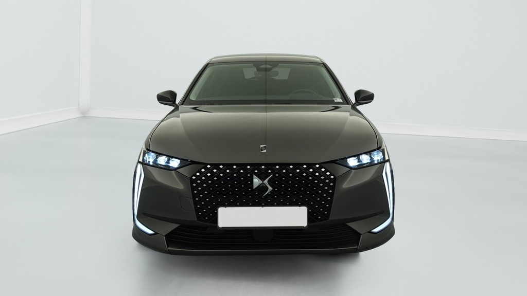Ds DS4 Hybride 145 e-DCT6 Etoile – Alcantara