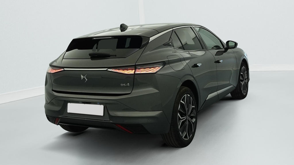 Ds DS4 Hybride 145 e-DCT6 Etoile – Alcantara