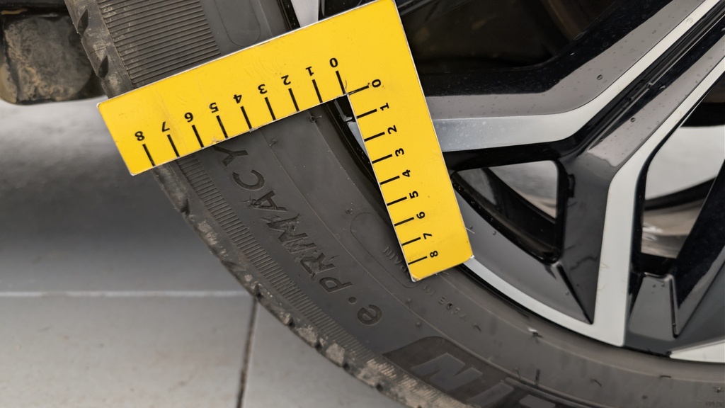 Ds DS4 Hybride 145 e-DCT6 Etoile – Alcantara