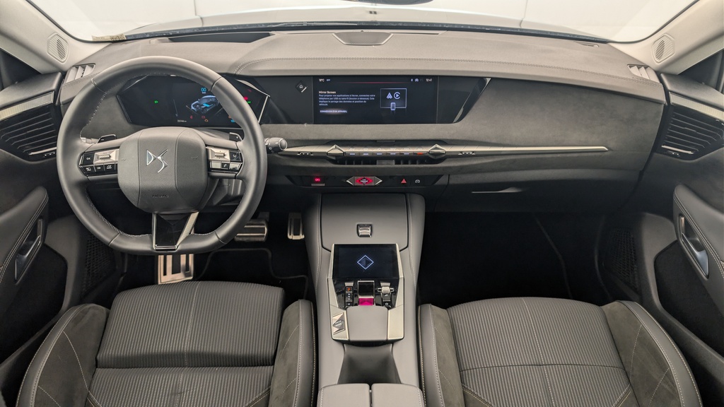 Ds DS4 Hybride 145 e-DCT6 Etoile – Alcantara