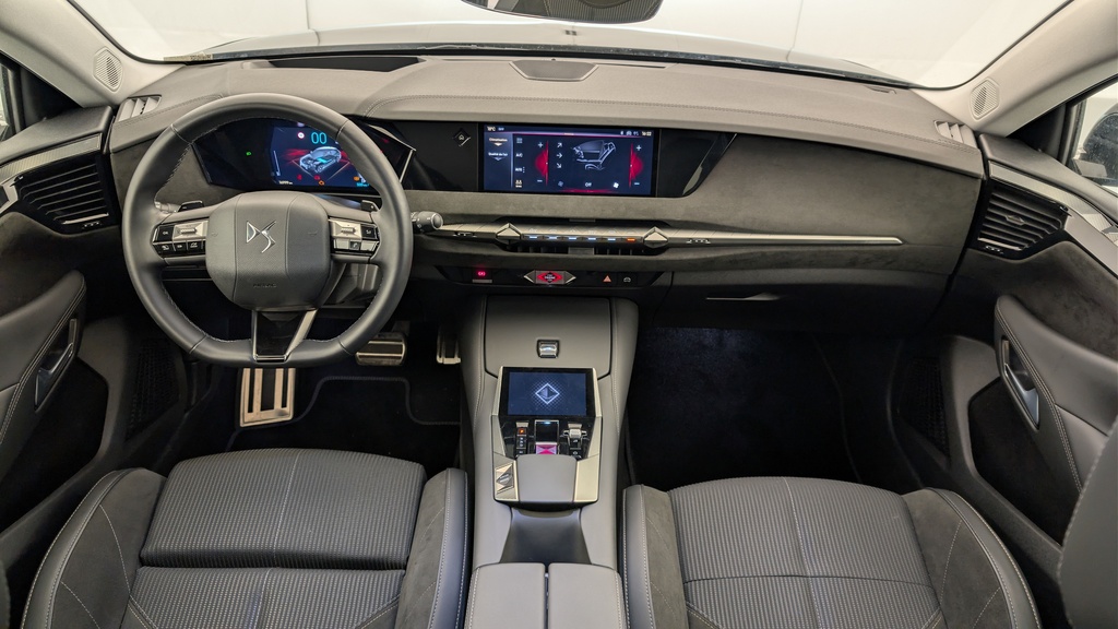 Ds DS4 Hybride 145 e-DCT6 Etoile – Alcantara
