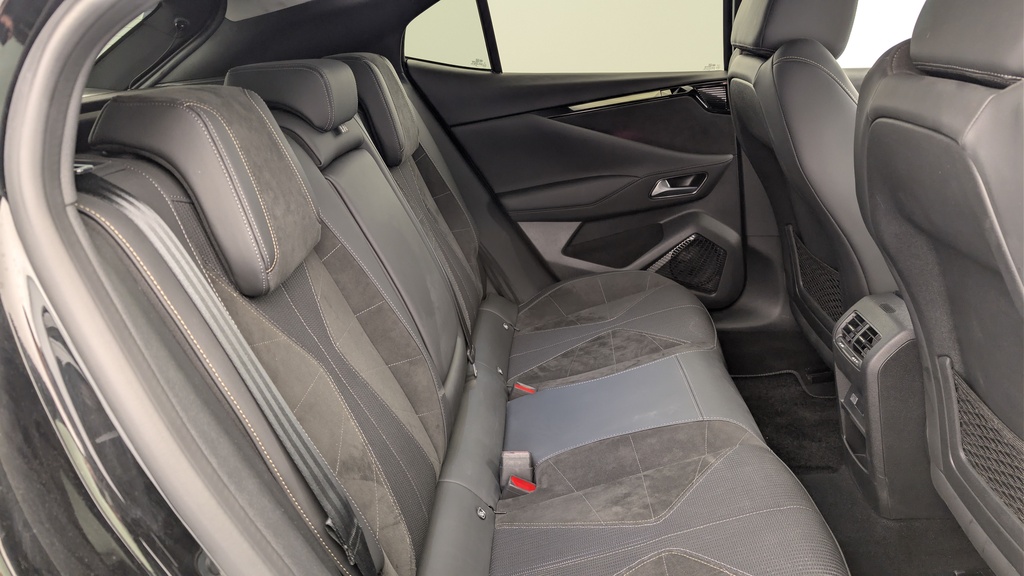 Ds DS4 Hybride 145 e-DCT6 Etoile – Alcantara
