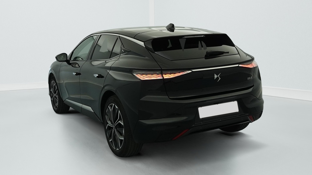 Ds DS4 Hybride 145 e-DCT6 Etoile – Alcantara