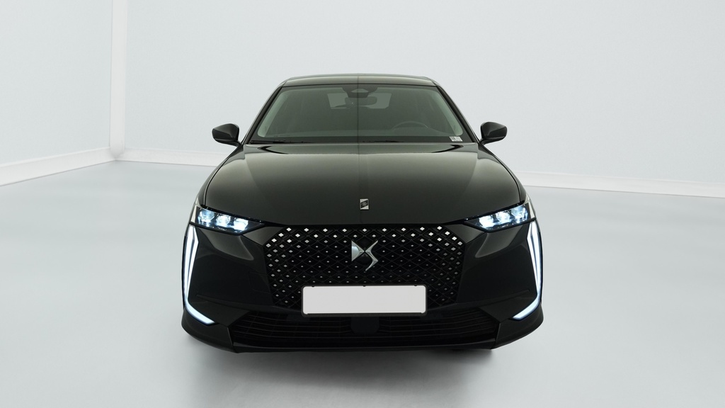Ds DS4 Hybride 145 e-DCT6 Etoile – Alcantara