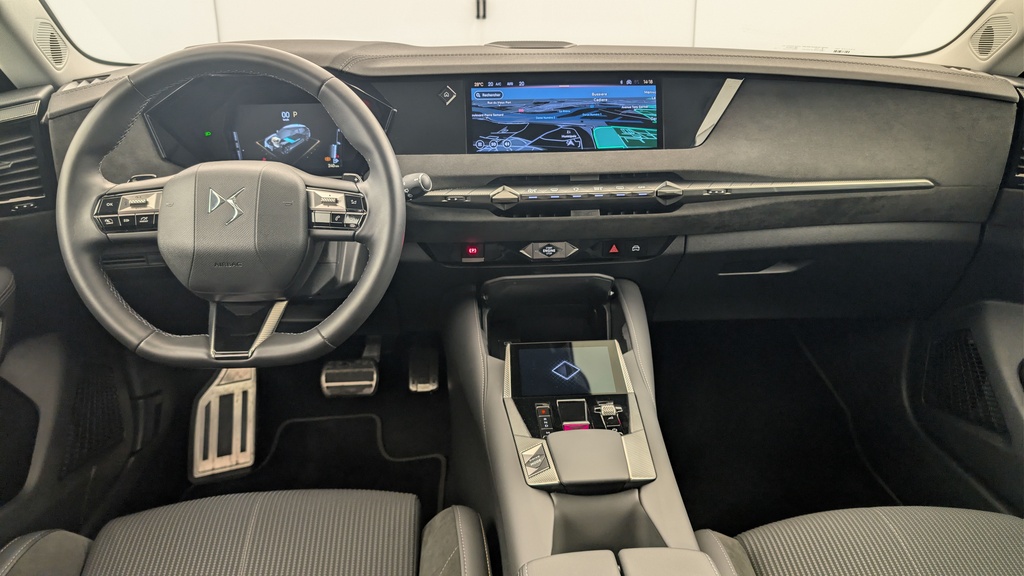Ds DS4 Hybride 145 e-DCT6 Etoile – Alcantara